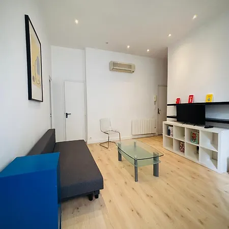 La Cour Des Chartrons - Appt 4pax With Terrace Apartamento